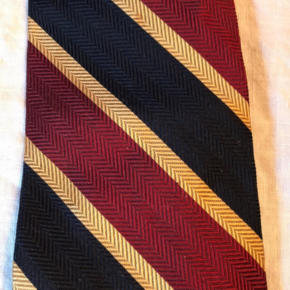 5/$20! Classic Brooks Brothers ties - Picture 2 of 4